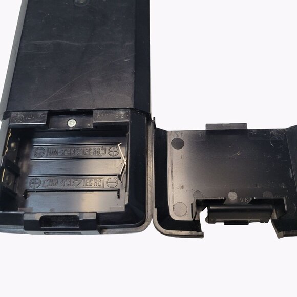 Genuine Magnavox TV VCR Remote Control VSQS0673 Tested and Works - Picture 3 of 4